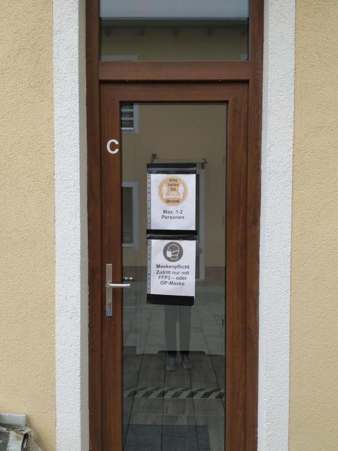 דירות שקאודיטז Mehrfamilien Haus מראה חיצוני תמונה